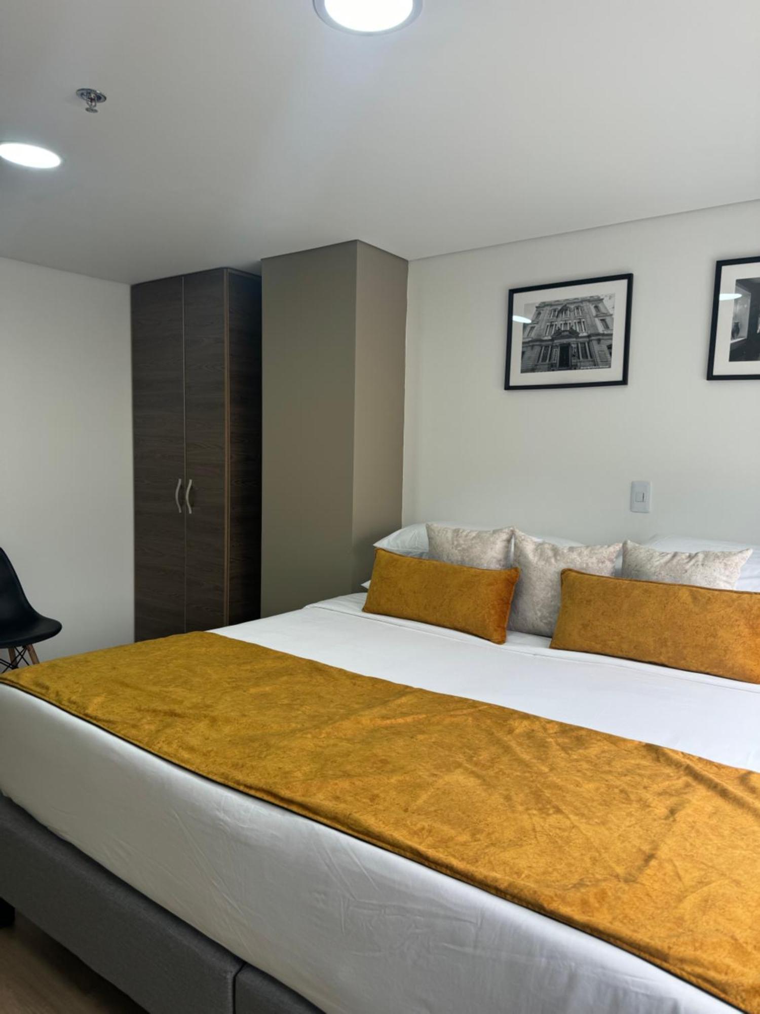 Hotel Wlh Gold Bogota Buitenkant foto