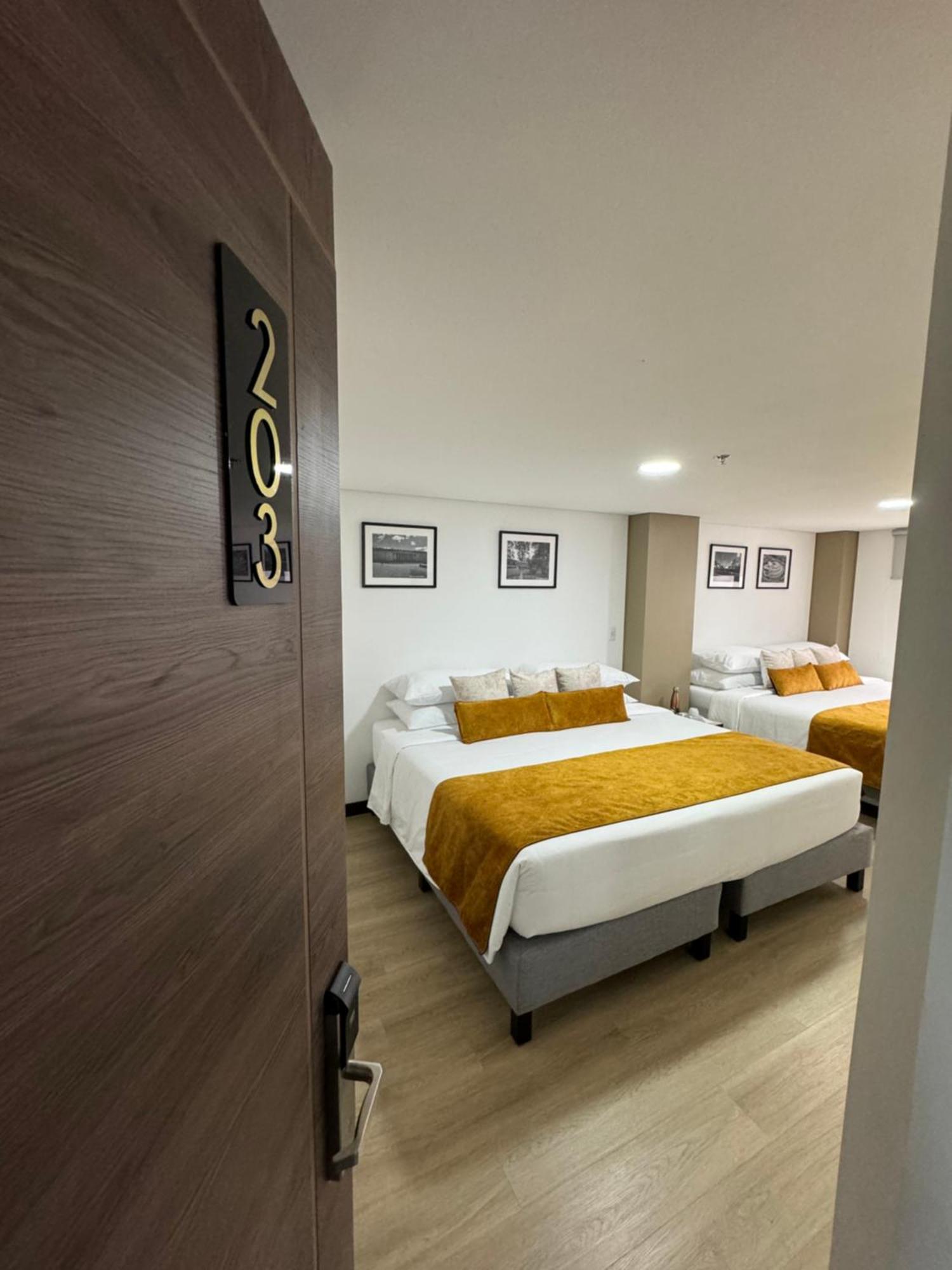 Hotel Wlh Gold Bogota Buitenkant foto