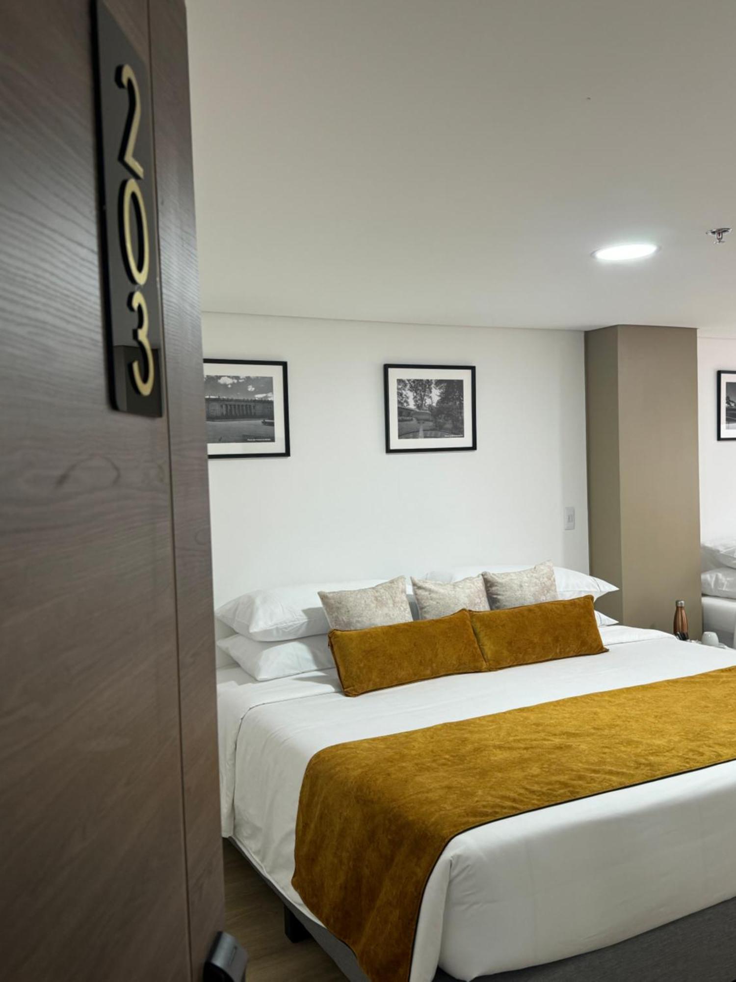 Hotel Wlh Gold Bogota Buitenkant foto