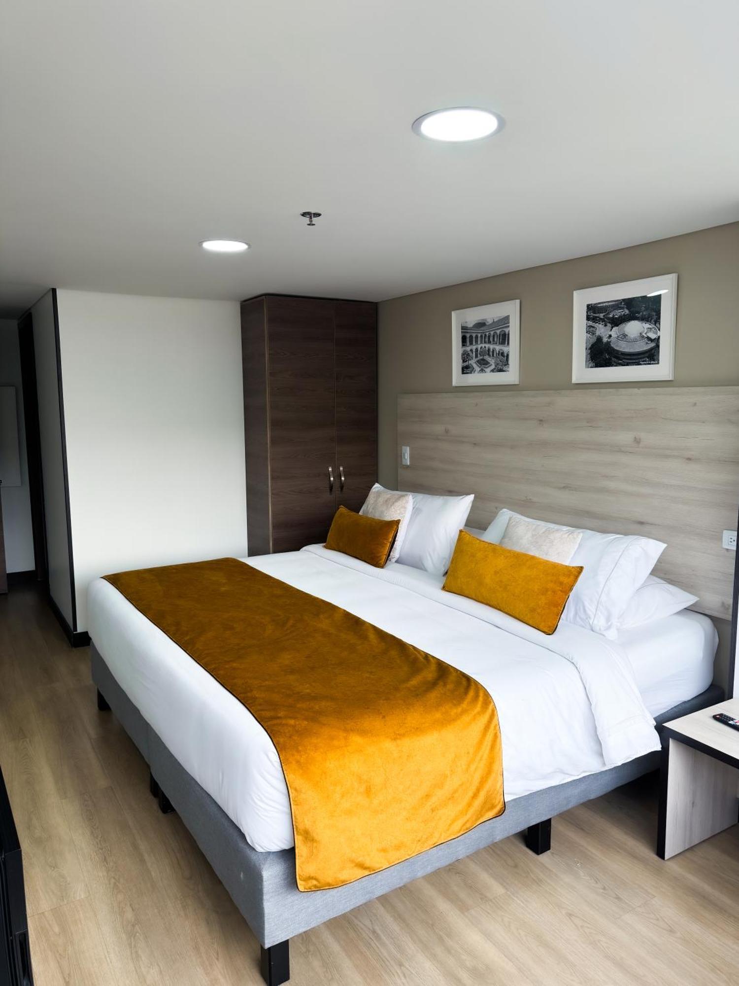 Hotel Wlh Gold Bogota Buitenkant foto