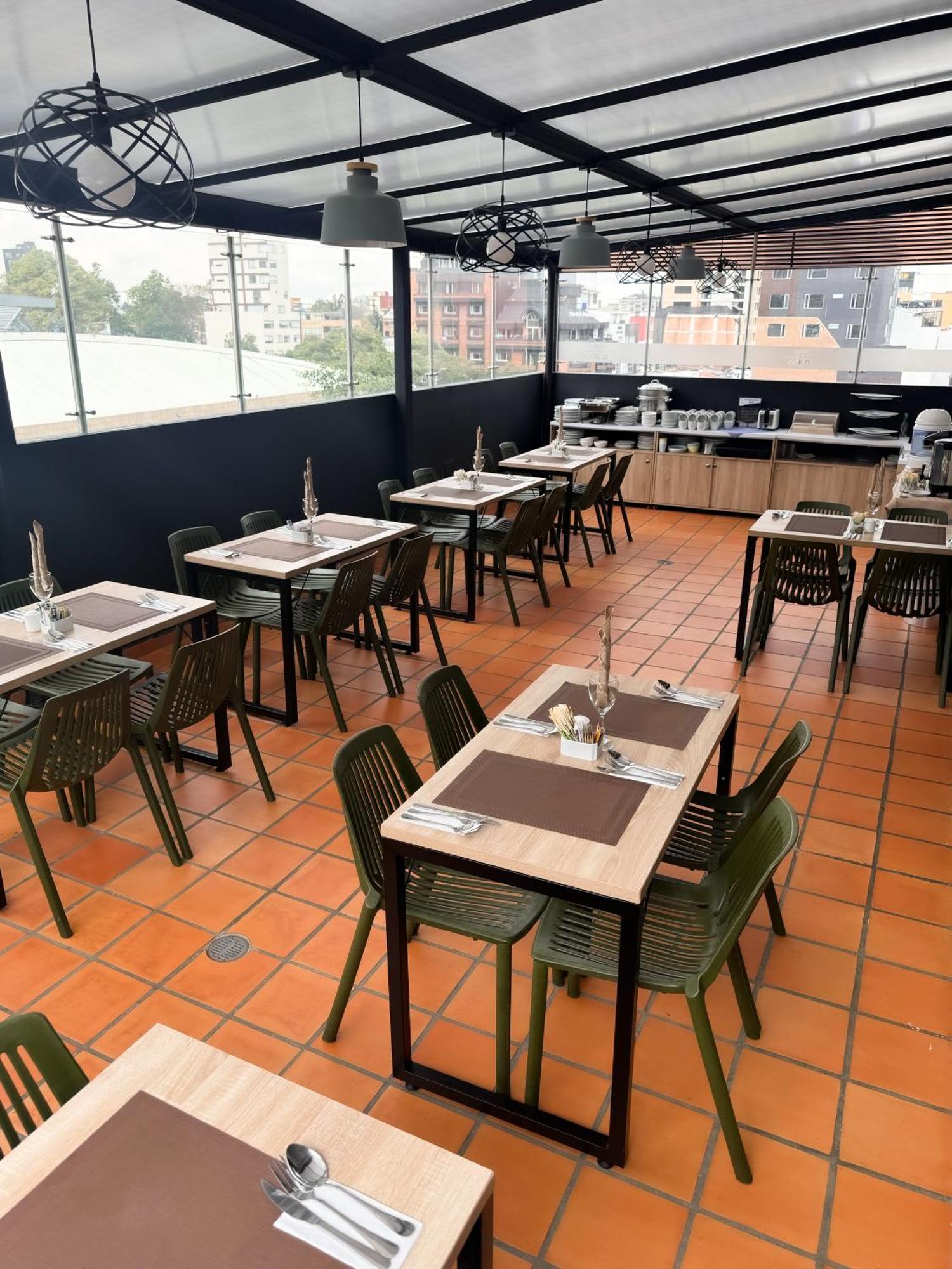 Hotel Wlh Gold Bogota Buitenkant foto